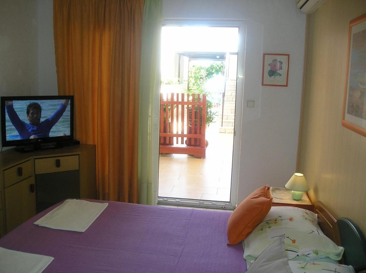 Family Apartments Ankica Crikvenica Luaran gambar