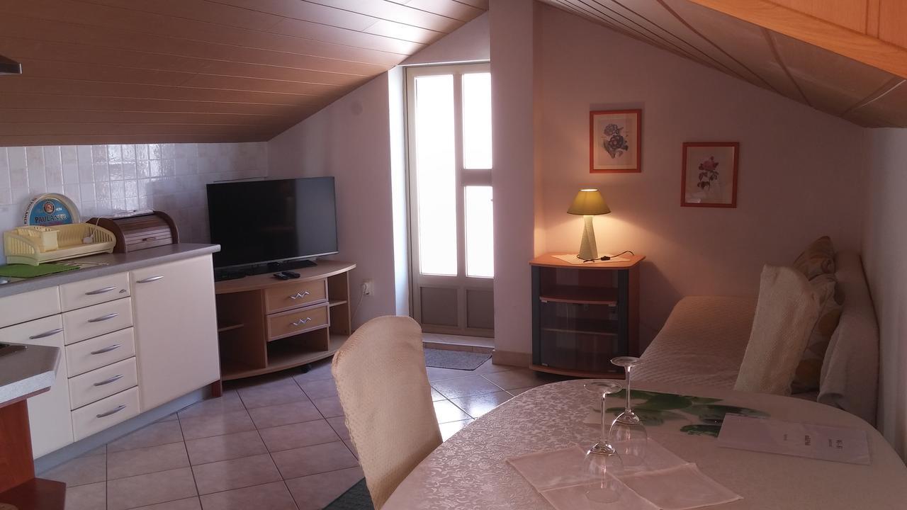 Family Apartments Ankica Crikvenica Luaran gambar